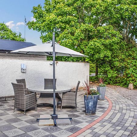 Gorgeous Home In Borgholm With Wifi Zewnętrze zdjęcie